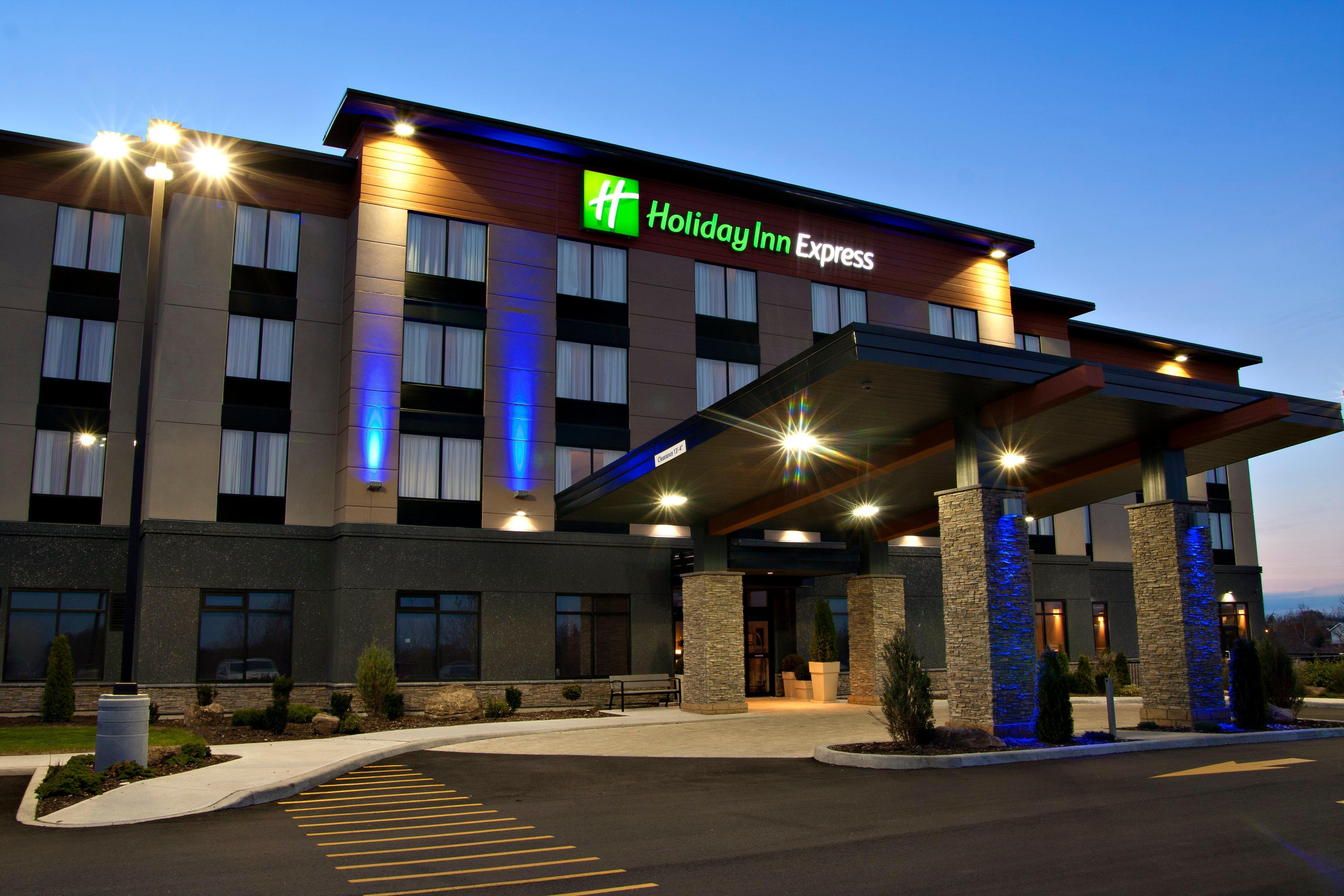 Express By Ihg 4*