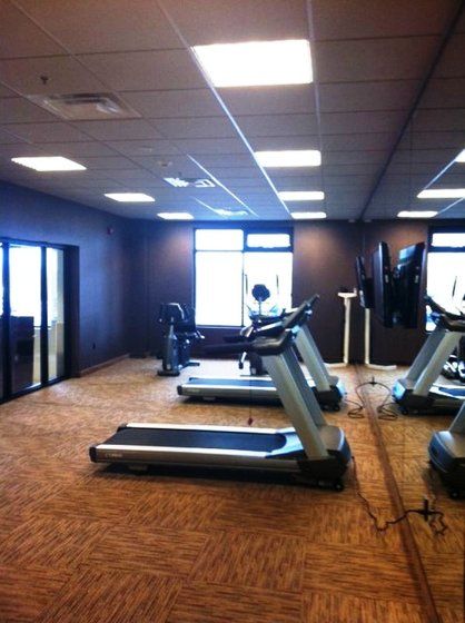 Express By Ihg Hotel Pembroke