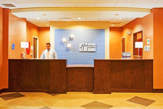 Express By Ihg 4* Pembroke